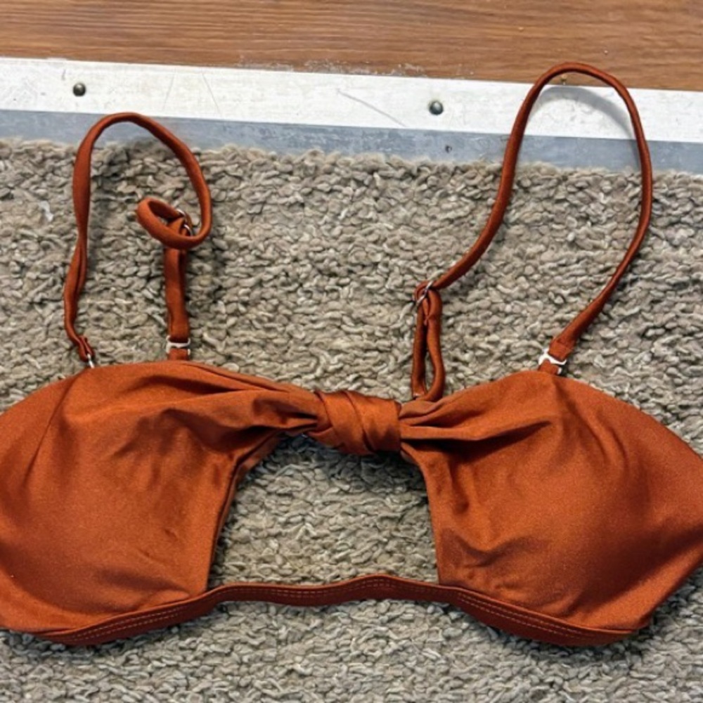 Rust Orange Bikini Top NWOT Woman’s Sm Adjustable Straps Never Worn